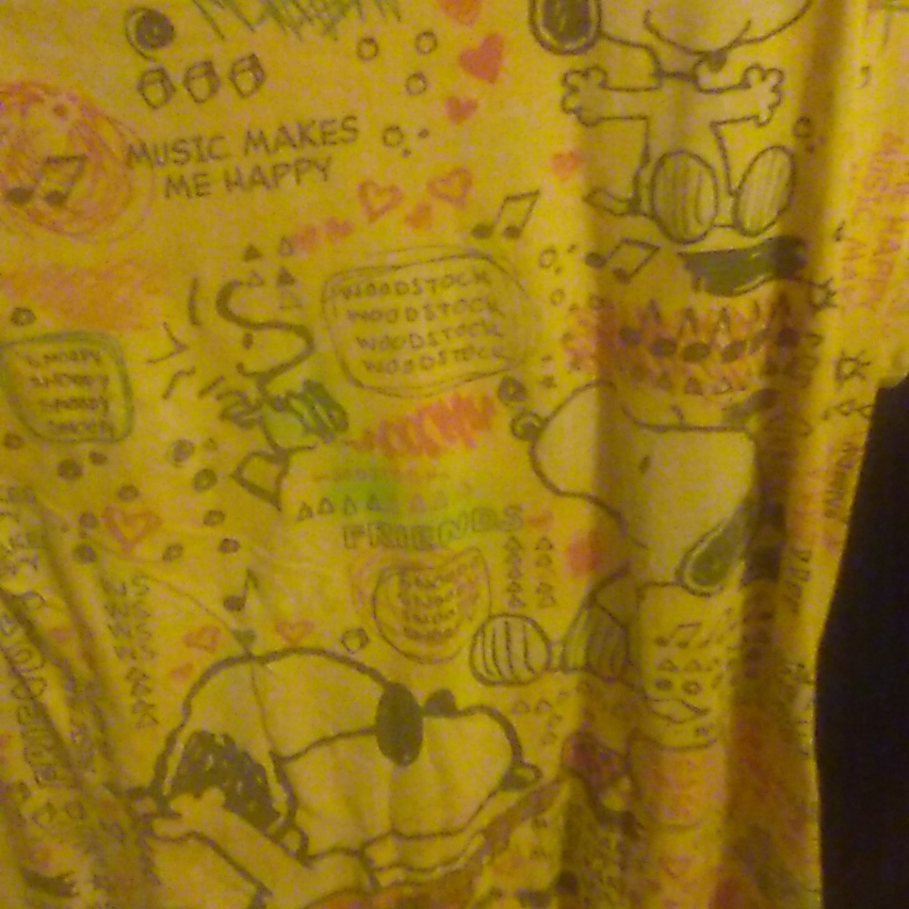 Extra large size snoopy shirt